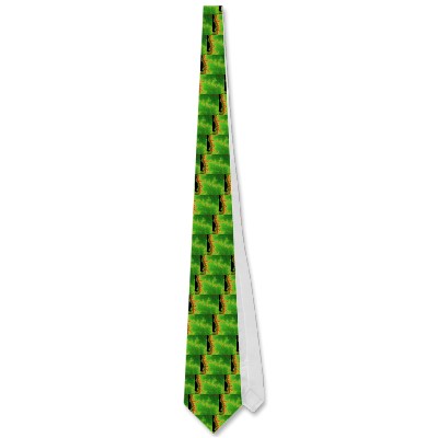 Green Fault Line Tie